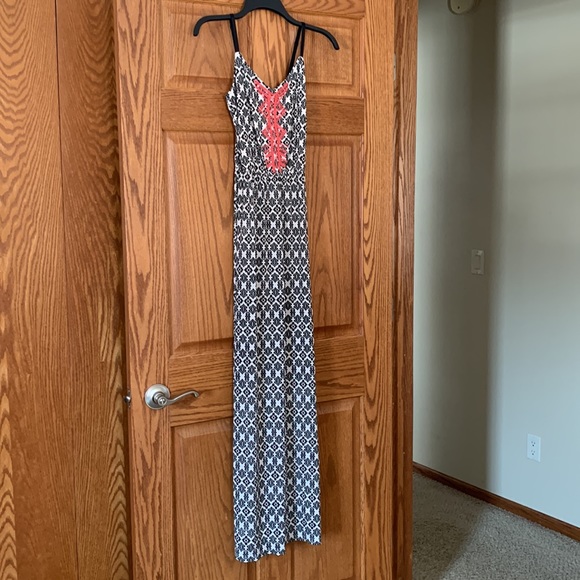 Maurice’s Maxi dress - Picture 2 of 5